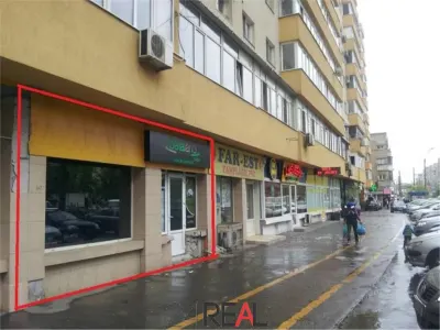 Spatiu comercial stradal de inchiriat - 150 mp si 172 mp