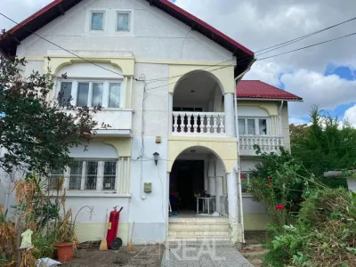 Vila de inchiriat in zona Bucurestii Noi - langa Parc Bazilescu